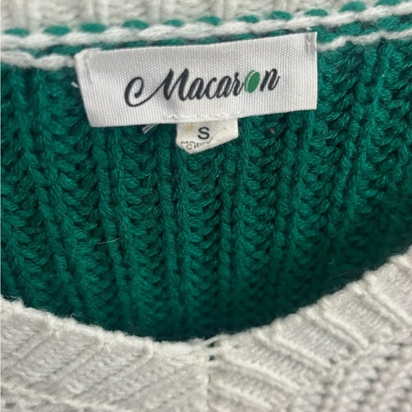 Colorful Chevron Knit Sweater (Women’s small) - Picture 2 of 3